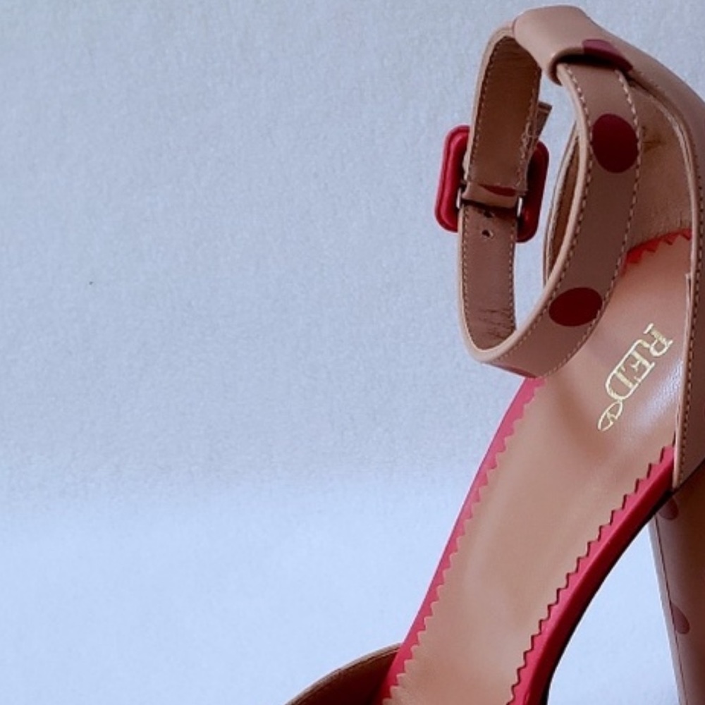 Valentino Red (V) Polka Dot Ankle Strap Platform Pumps🛑SOLD🛑 - Picture 6 of 10